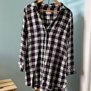 Marine Layer cotton short in plaid.
